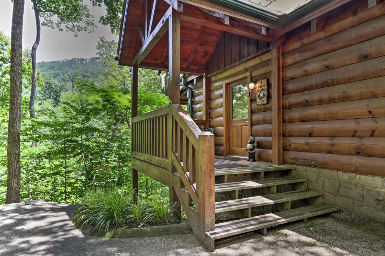Вилла Gatlinburg Mountainside Escape With Deck And Hot Tub! Экстерьер фото